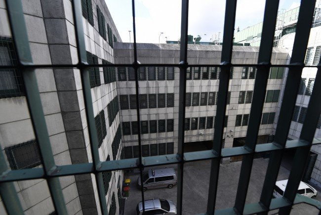 Brand in Justizanstalt Wien-Josefstadt: Untersuchungshäftling ...