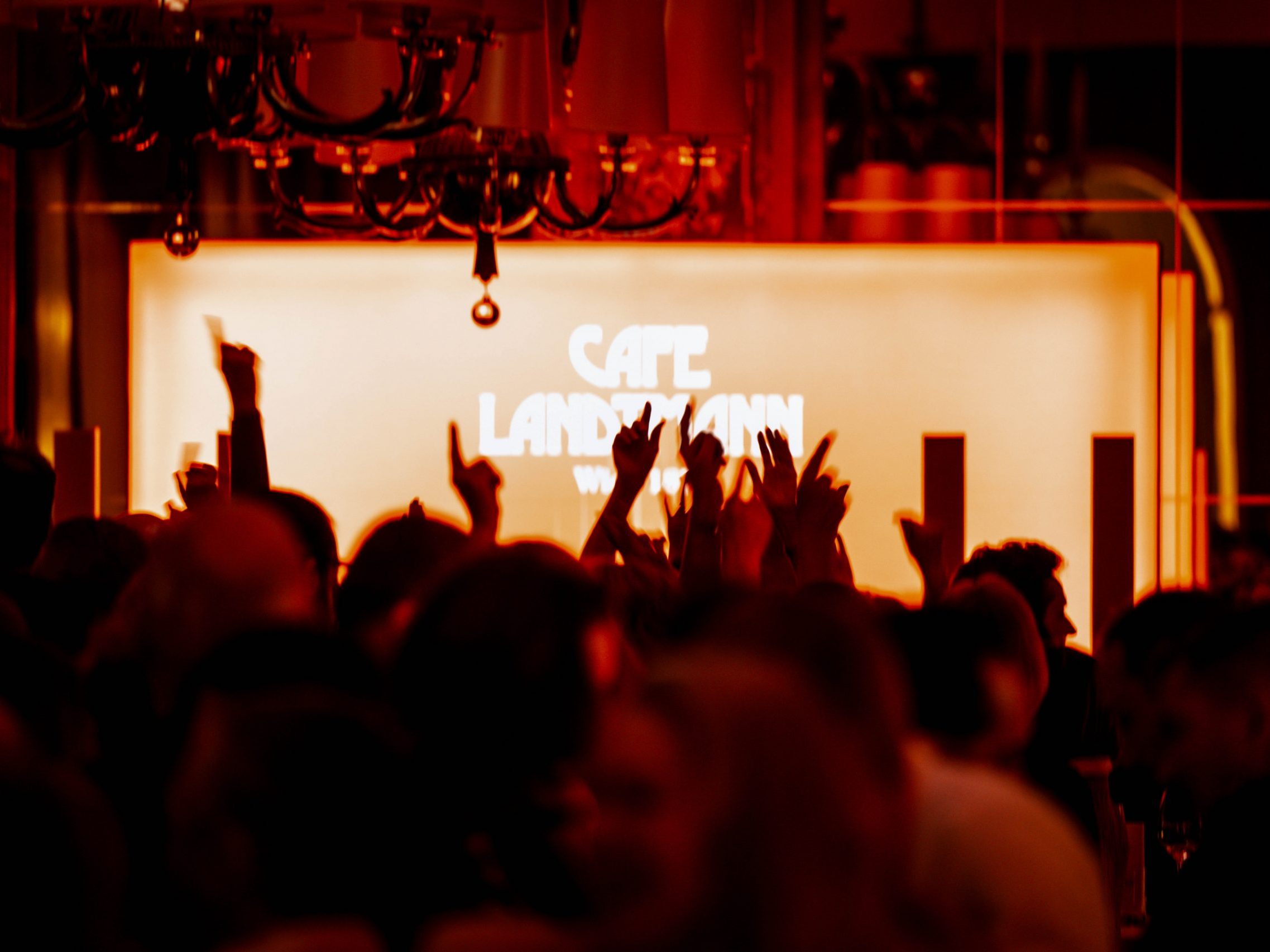 Das Café Landtmann veranstaltet eine Halloween-Party.