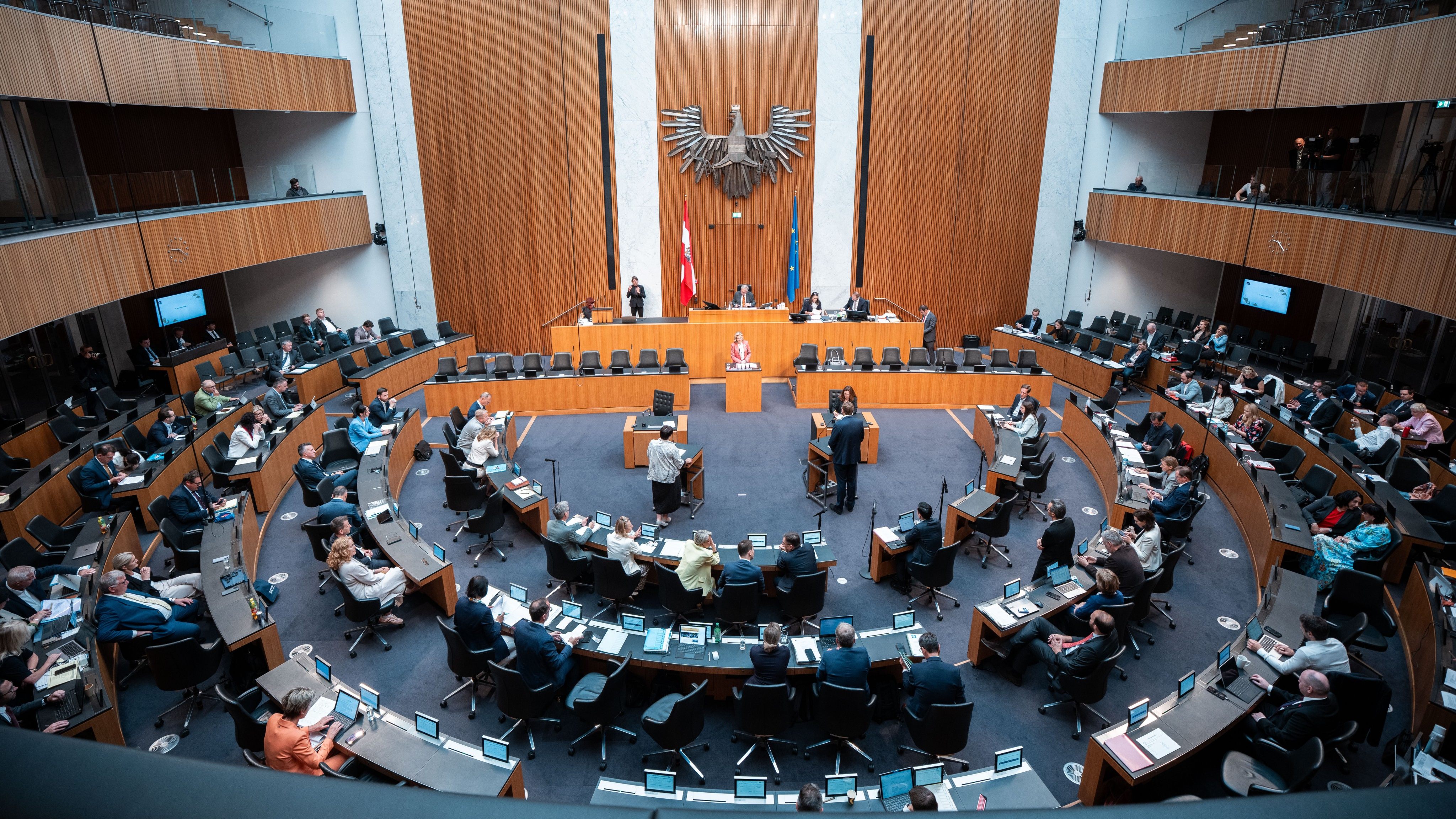Die neue Weiterbildungsbeihilfe wurde im Sozialausschuss des Nationalrats beschlossen.