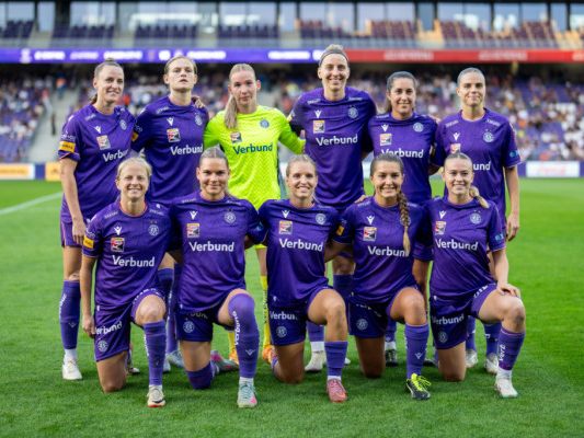 Die "Veilchen" büßten ihre Makellosigkeit ein